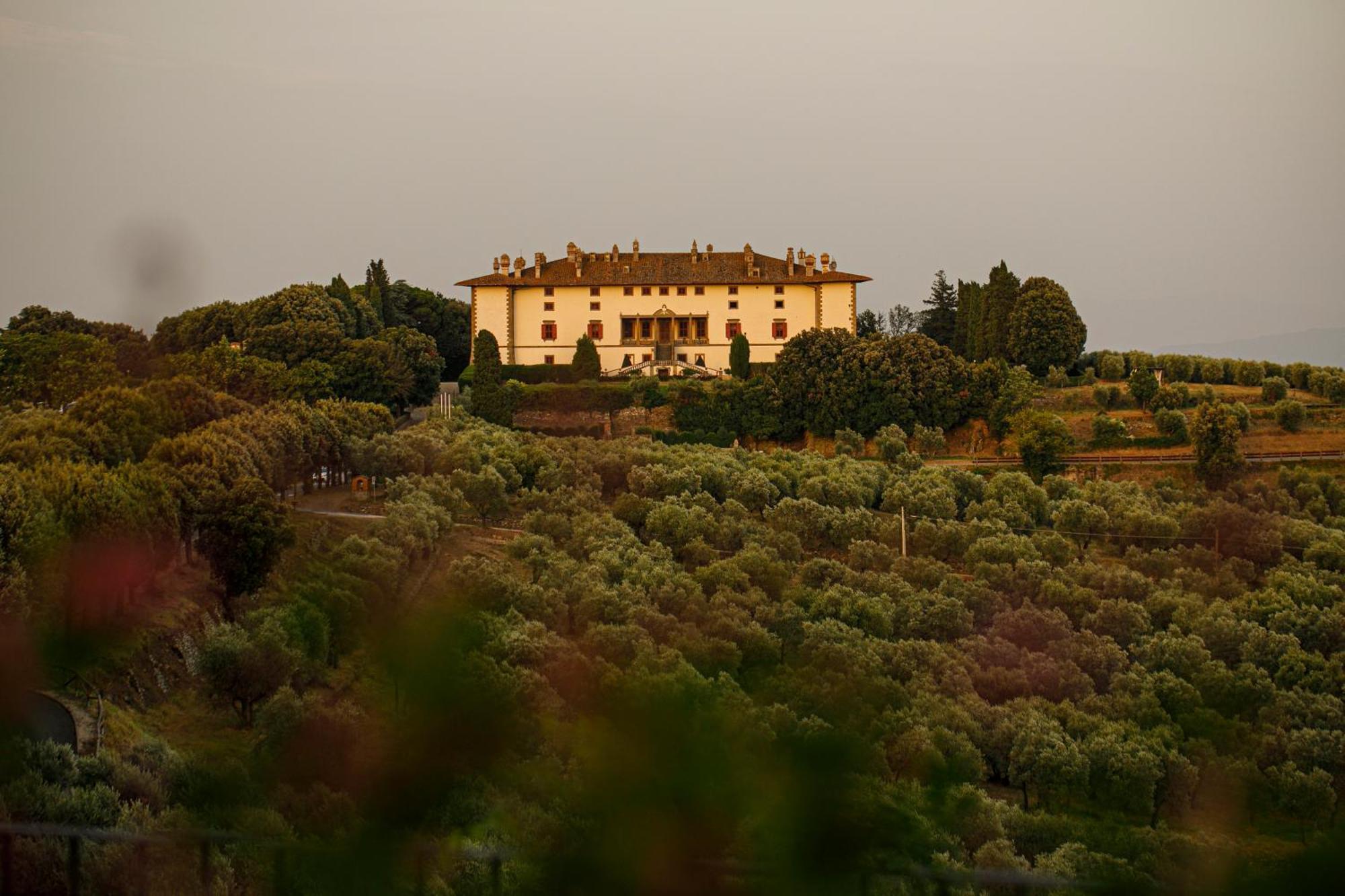 Tenuta Di Artimino Member Of Melia Collection Wine Resort المظهر الخارجي الصورة